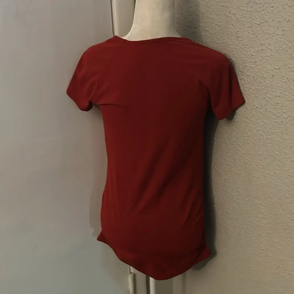 Athleta Red Crewveck Activewear Top M Athleisure Sportswear Casual Cherry Girl